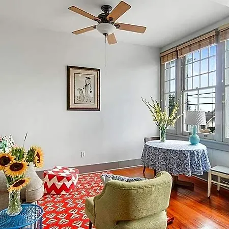 Freret Near Streetcar & Tulane 4* New Orleans