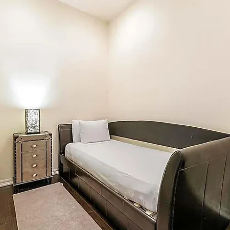Modern, Spacious With Luxury Amenities Aparthotel 3*