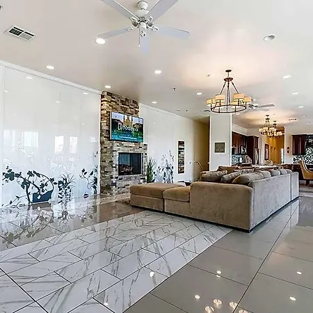 Modern, Spacious With Luxury Amenities 3* New Orleans