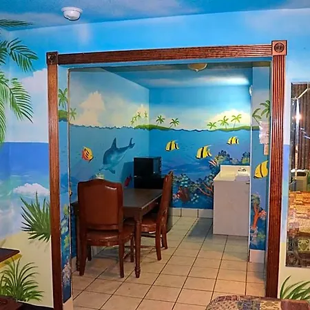Economy Hotel 2*