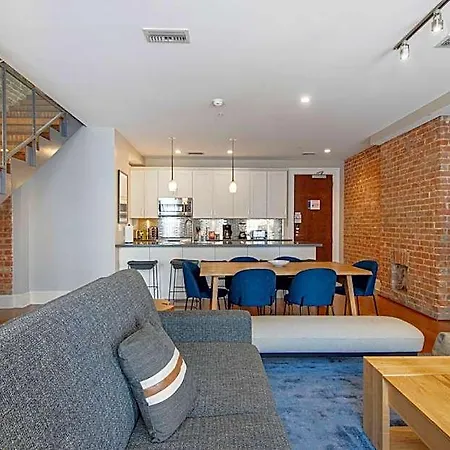 Aparthotel Roami At Factors Row 4*