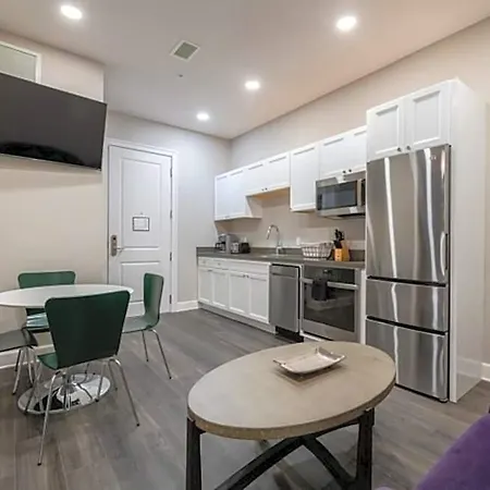 Aparthotel Bywater 3*