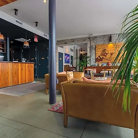 Catahoula 3* New Orleans