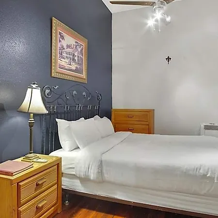 Rathbone Mansions 3* New Orleans