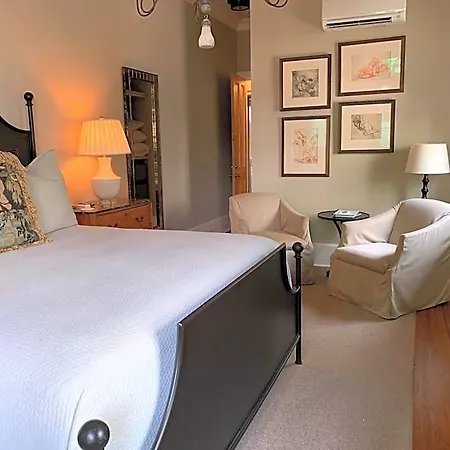 Terrell House Bed & Breakfast