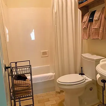 Terrell House Bed & Breakfast