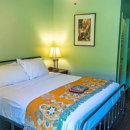Historic Mardi Gras Hotel New Orleans