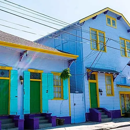 Historic Mardi Gras 2*