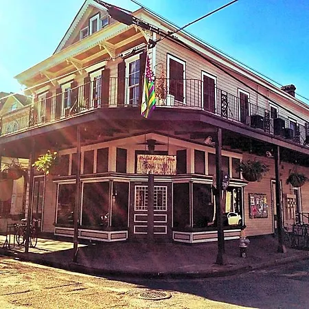 Royal Street Inn & Bar 3*