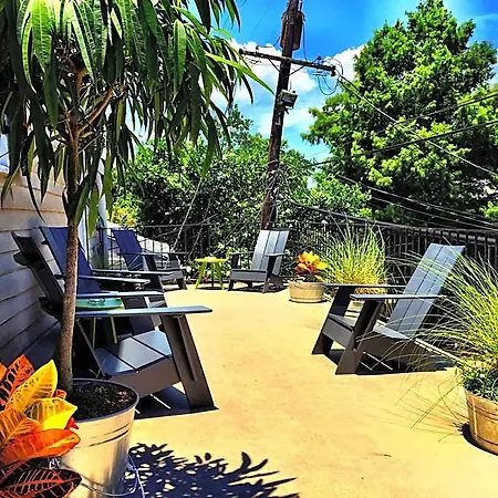 Royal Street Inn & Bar 3* New Orleans