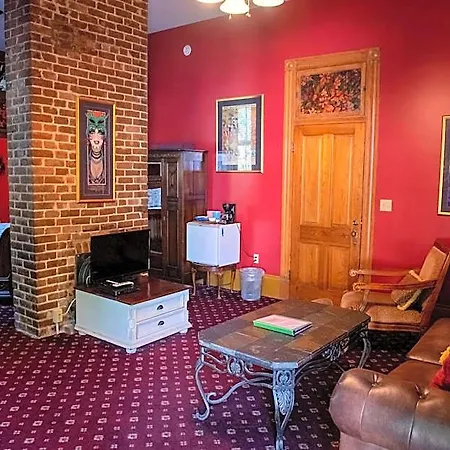 The Lookout Inn New Orleans