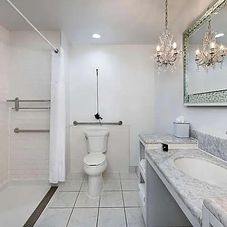 The Saint Hotel, New Orleans, French Quarter, Autograph Collection 4* New Orleans