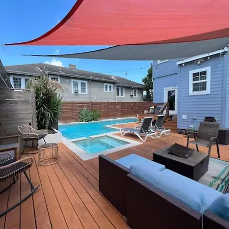 Holiday home Grand Craftsman Style Heated Pool