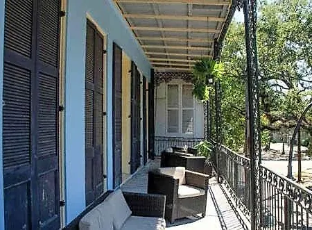 Jean Lafitte House 3*
