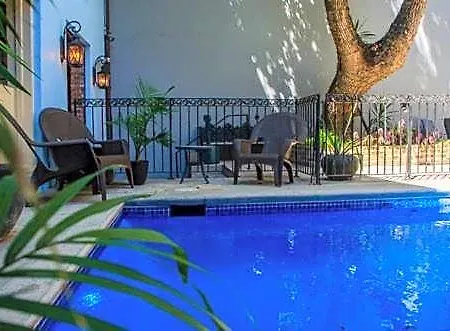 Hotel Jean Lafitte House 3*