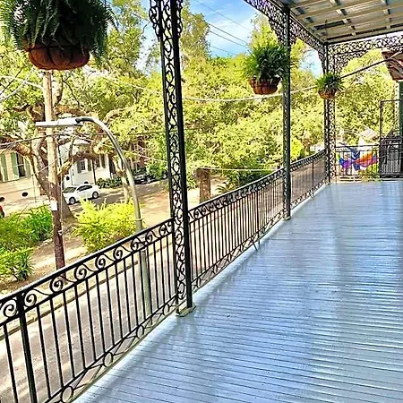 Hotel Jean Lafitte House New Orleans