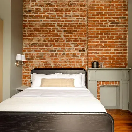Garden District Hotel 5*