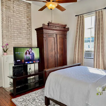 Charming Marigny 1br Near Frenchmen Street Apartment New Orleans
