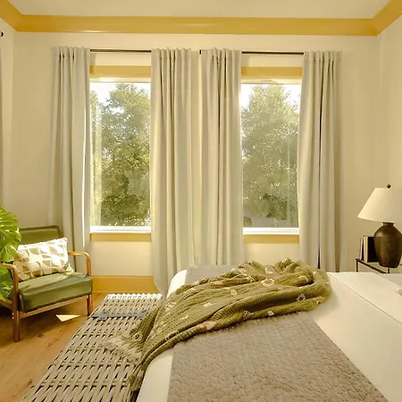 Luxurious Marigny With Heated Pool