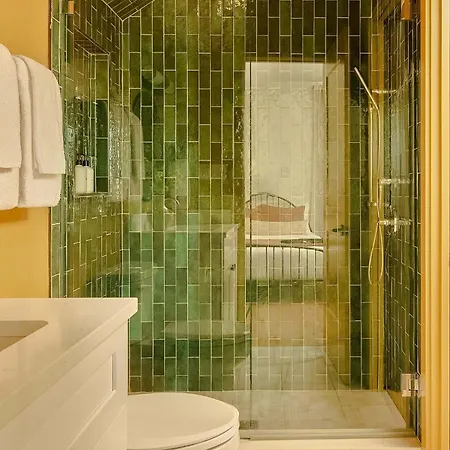 Luxurious Marigny With Heated Pool Holiday home