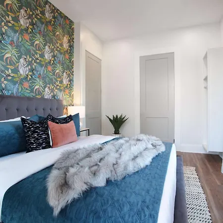 2 Unit Combo 12br Near French Quarter *