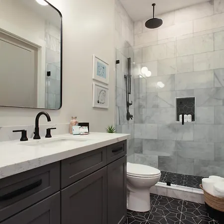 Holiday home 2 Unit Combo 12br Near French Quarter *