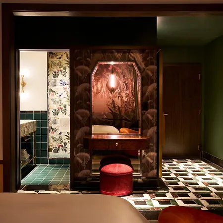 Fairmont Hotel