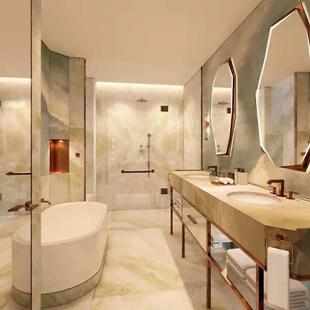 Fairmont Hotel 5*