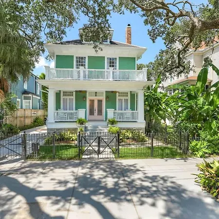 Holiday home Classy Upscale Perfect Uptown Location New Orleans