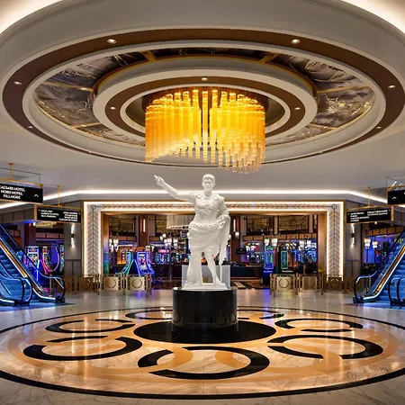Hotel Caesars New Orleans, A Caesars Rewards Destination