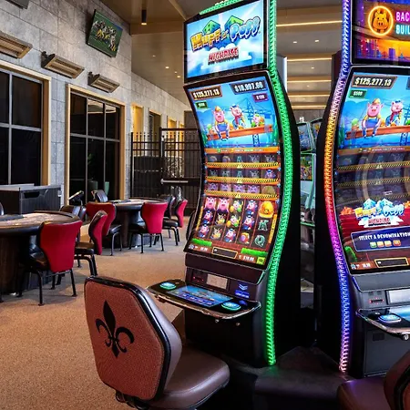 Hotel Caesars New Orleans, A Caesars Rewards Destination 5*