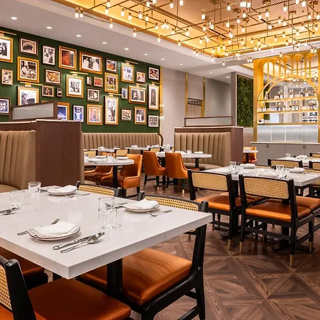 Hotel Caesars New Orleans, A Caesars Rewards Destination