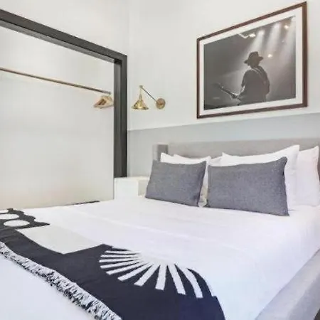Hotel Roami At The Lola
