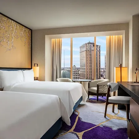 Hotel Caesars New Orleans, A Caesars Rewards Destination 5*
