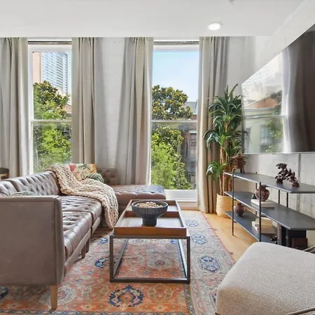 Two Cbd 10br Near French Quarter Hotel
