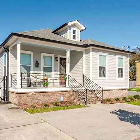 Lux Nola Haven New Orleans