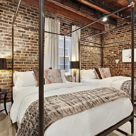 Hotel Two Cbd 10br Near French Quarter