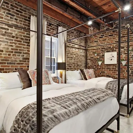 Two Cbd 10br Near French Quarter