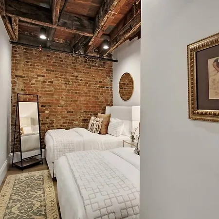 Hotel Luxe 8br Cbd Duplex Private Courtyard *