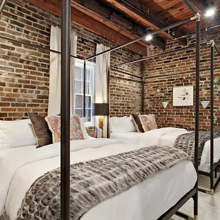 Luxe 8br Cbd Duplex Private Courtyard Hotel New Orleans