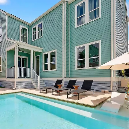 Tropical Escape W/pool Near Jazzfest, Fq, Bourbon