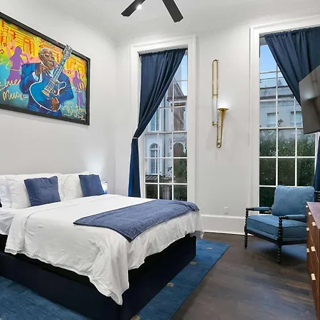 Lux Blues Walk To French Quarter Holiday home New Orleans