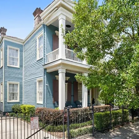 Villa Opulent Historic W Heated Pool 5br 6ba