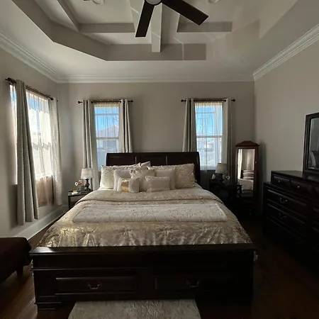 Lux Nola Haven Holiday home *