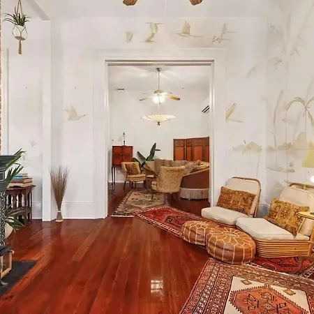 Relaxing Bohemian W Heated Pool 5br 4ba Villa New Orleans