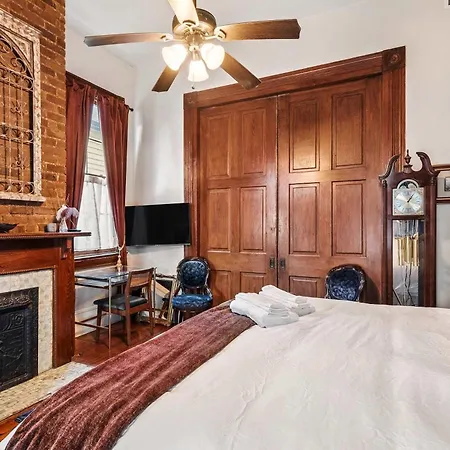 Bed & Breakfast Historic Steps From French Quarter *