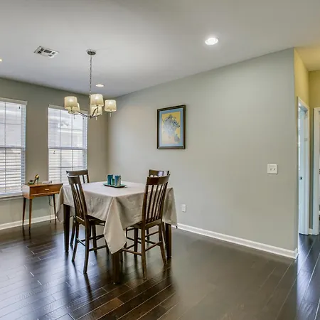 Updated Family Near Park! Holiday home *