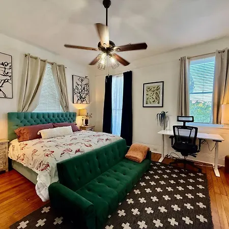 Melpomene Manor Holiday home New Orleans