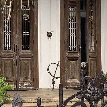 Bed & Breakfast Boutique Queen Suite, Balcony-near French Quarter