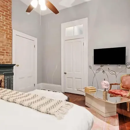 Villa Relaxing Bohemian W Heated Pool 5br 4ba